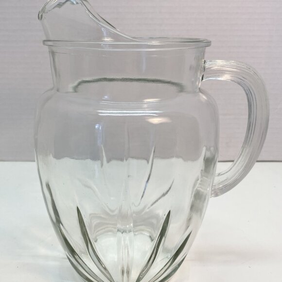 Federal Glass Large Vintage Water Pitcher, "Star" or Star Burst Model / Carafe - Picture 2 of 6